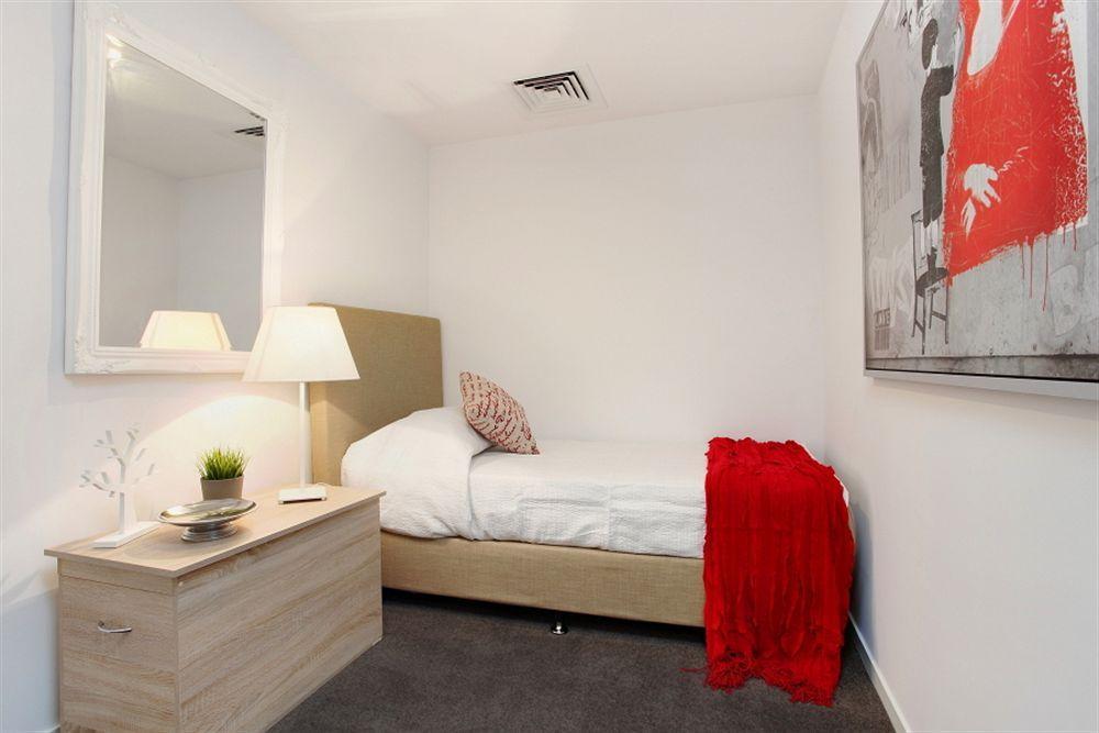 Alt Tower Aparthotel Melbourne Exterior photo