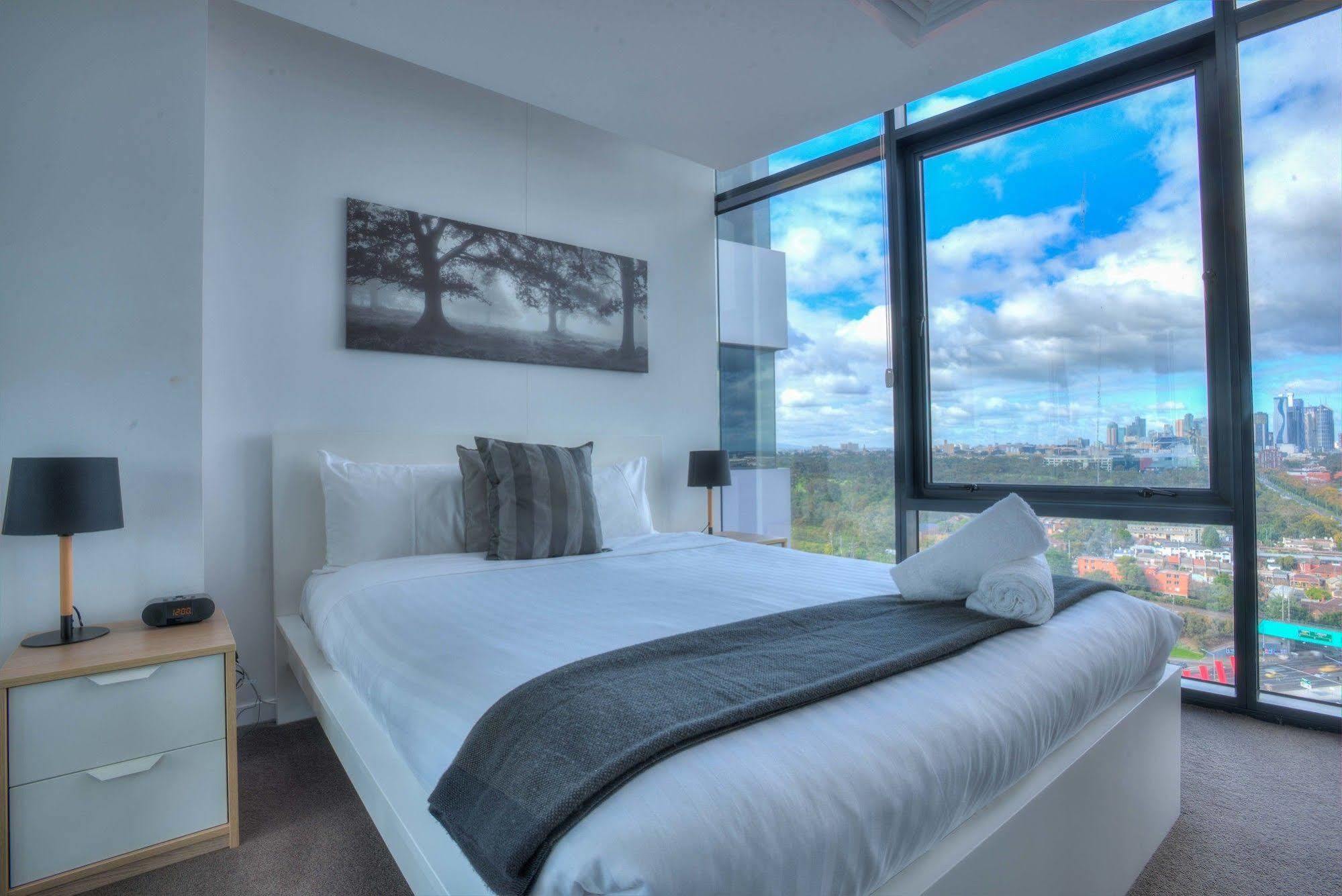 Alt Tower Aparthotel Melbourne Exterior photo